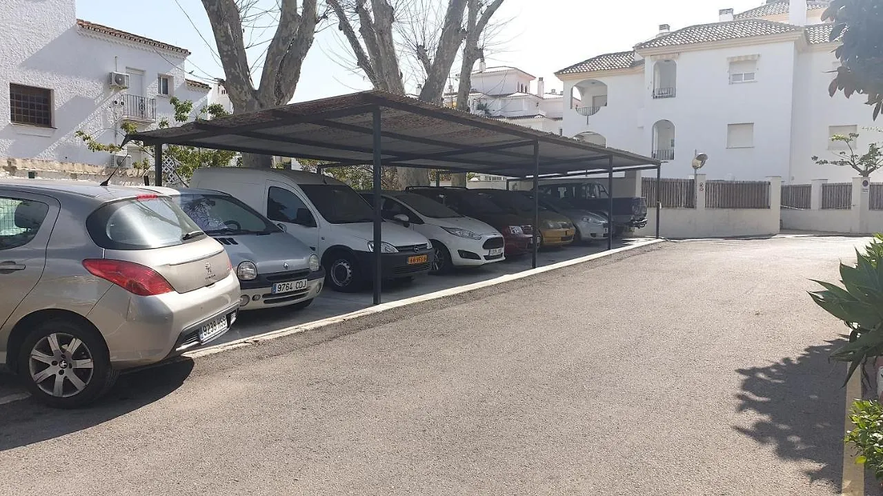 Carihuela Park Palace Studio 토레몰리노스 0*,  스페인